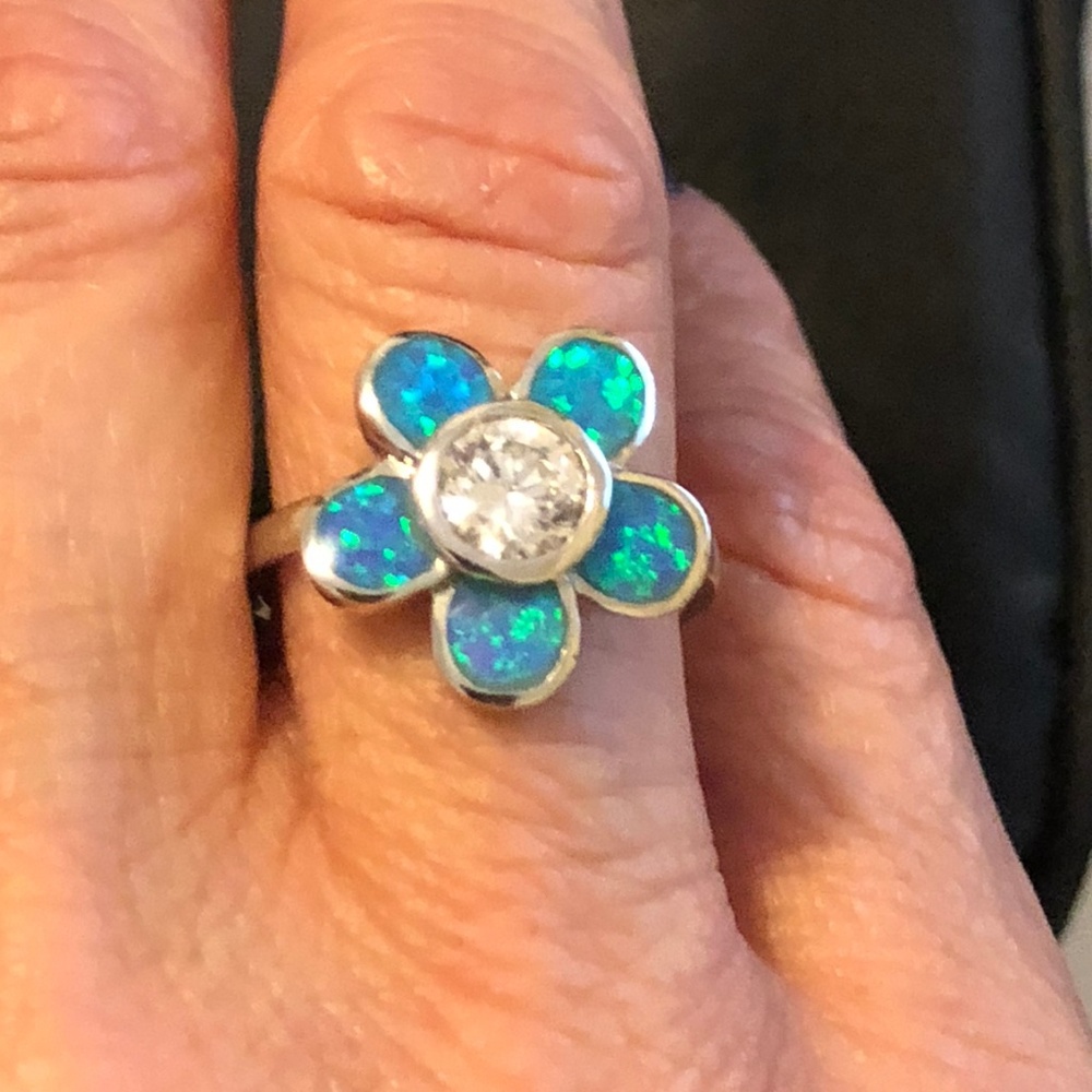 Jenna Blue Silver Flower Ring- NEW IN BOX